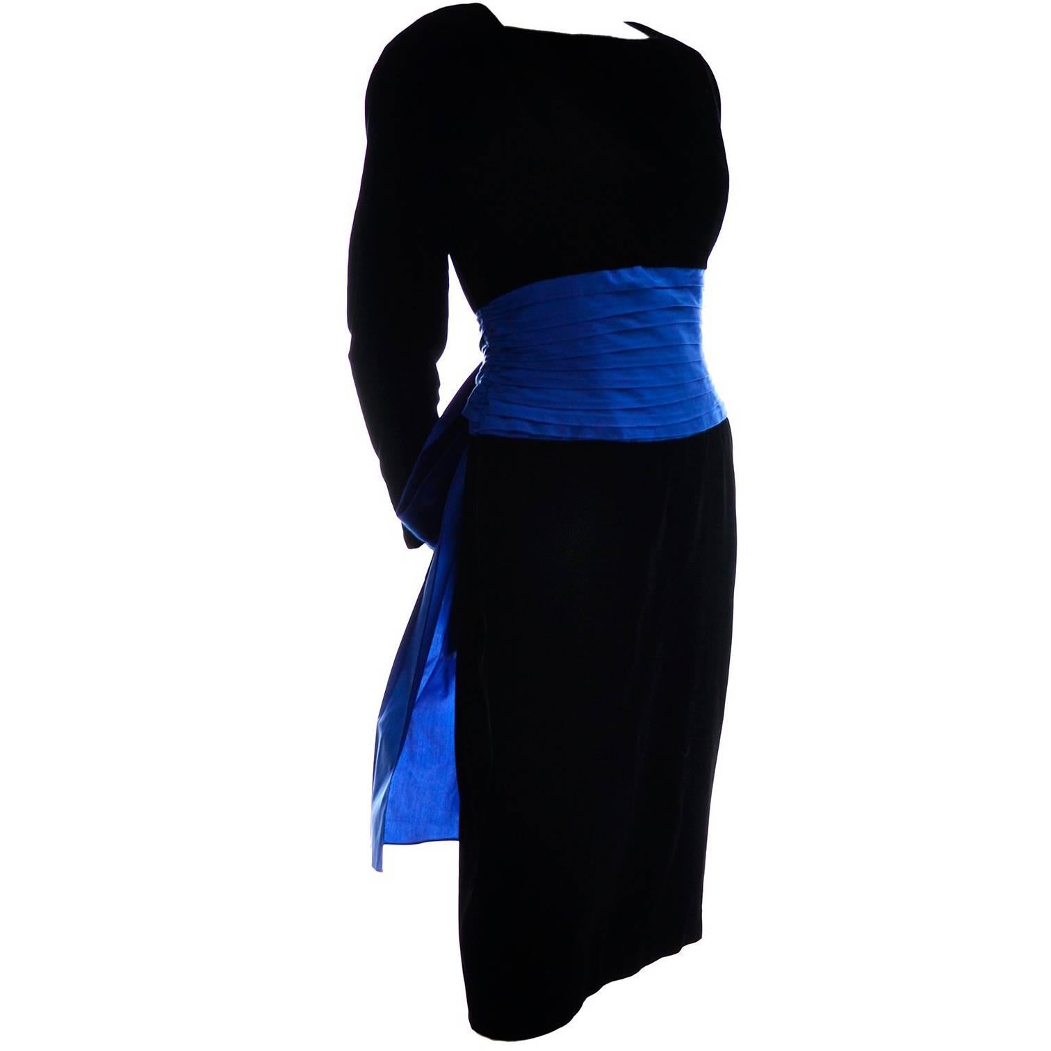 Blue Velvet Gowns - 47 For Sale on ...